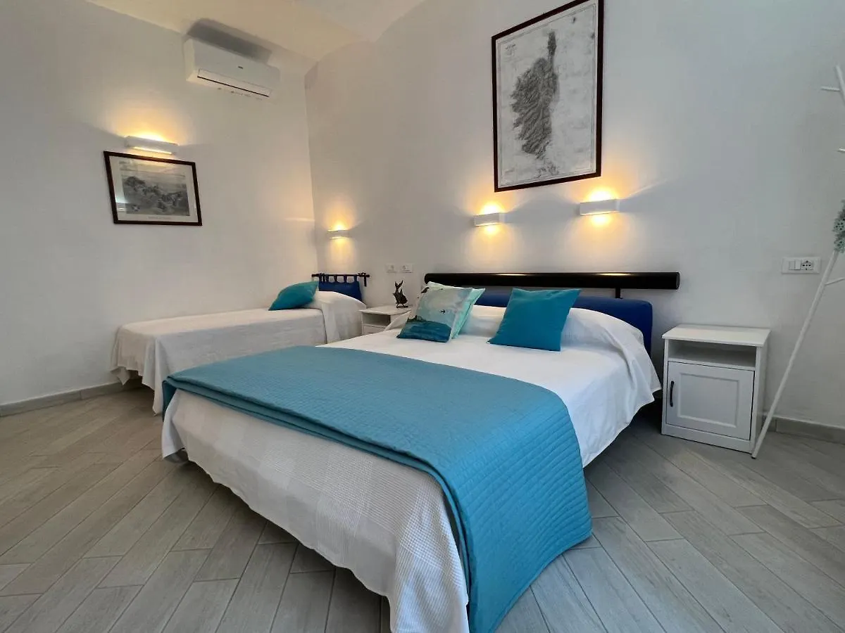 Casa Vanni Vada Apartment